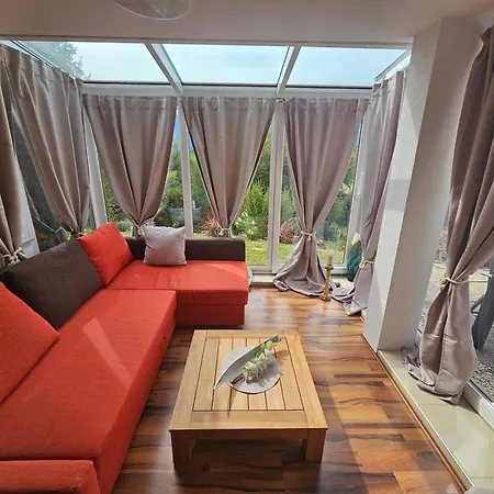 Made For Better Days Monfreda דרובולאך אם פאקרסי